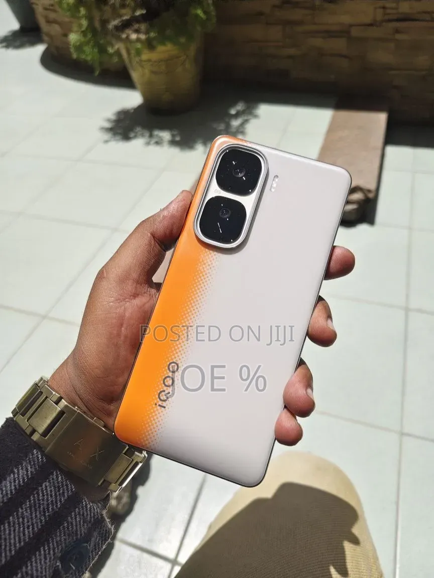 Vivo iQOO 10 Pro 512 GB Orange