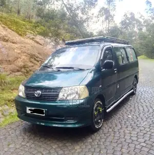 Toyota HiAce 2007 Grey