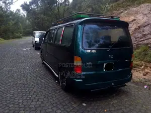Toyota HiAce 2007 Grey