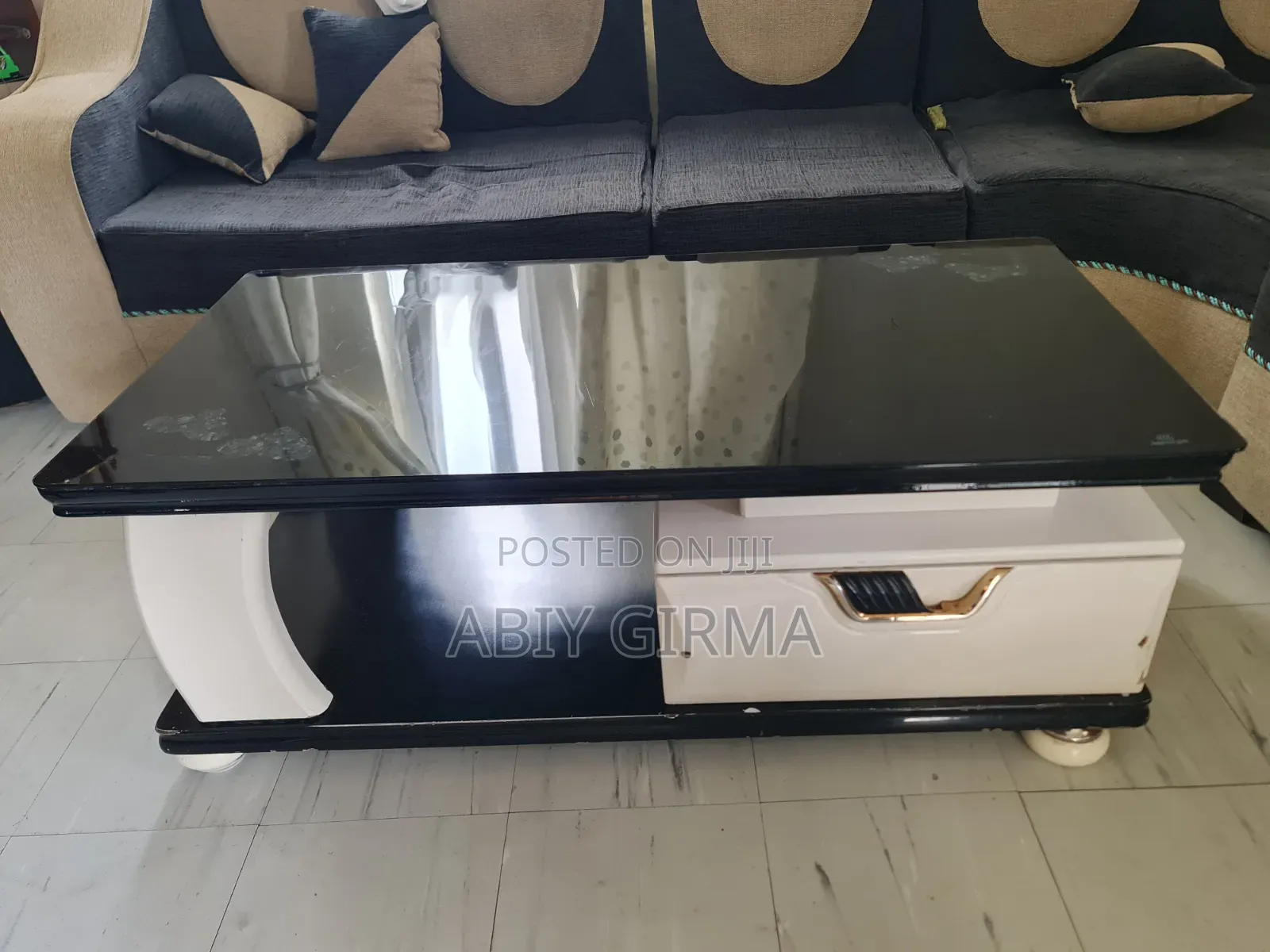 Used Sofa L Shape 8+ Seater