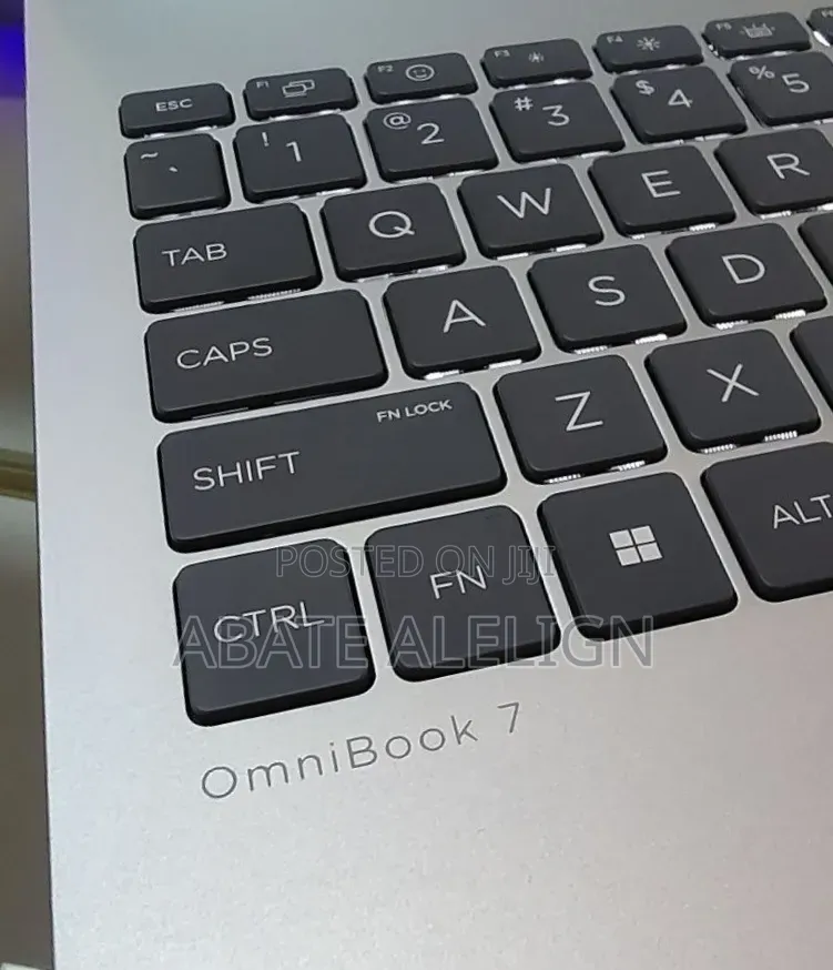 New Laptop HP OmniBook 7 16" 16GB Intel Core i9 SSD 1T