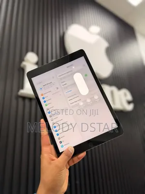 Apple iPad Air 128 GB Silver