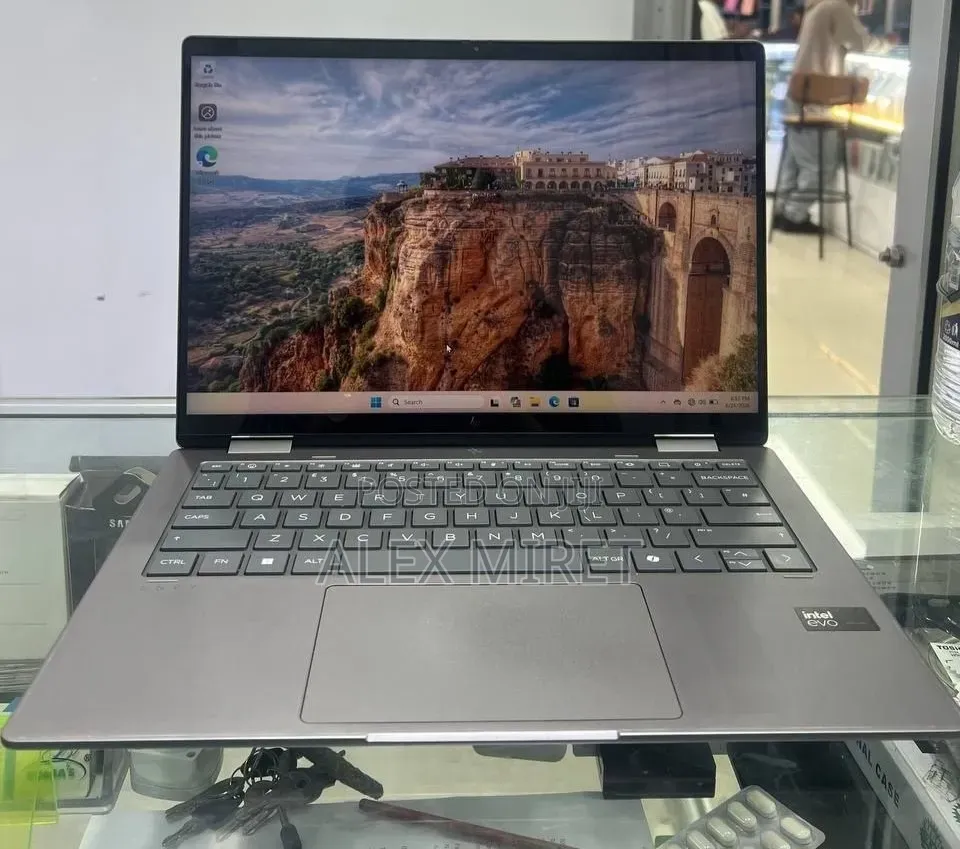 New Laptop HP Envy X360 16GB Intel Core Ultra 5 SSD 1T