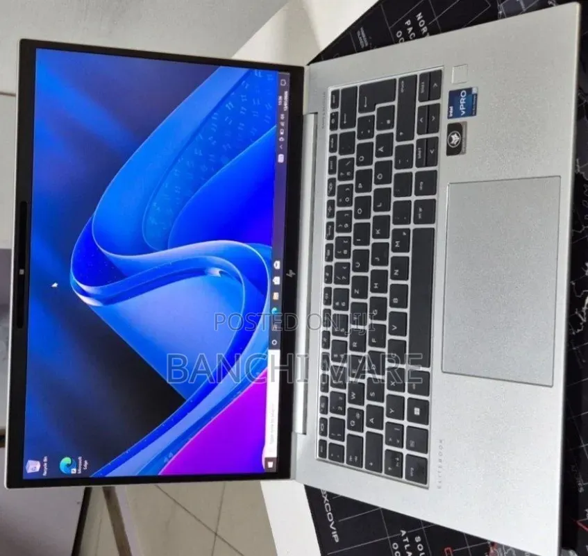 New Laptop HP EliteBook 840 G9 16GB Intel Core i7 SSD 512GB