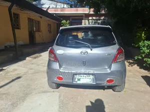 Toyota Vitz 2007 Gray