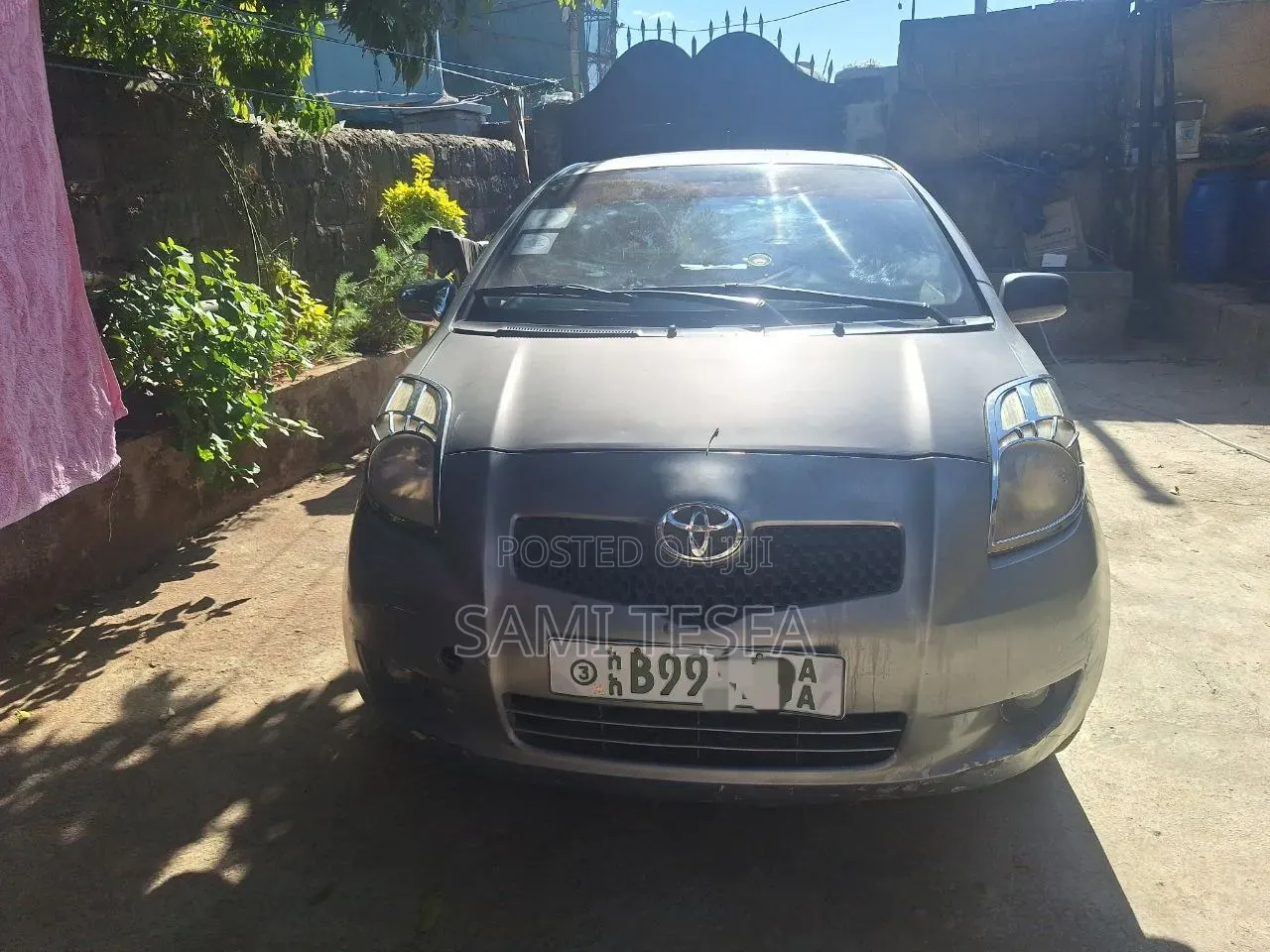 Toyota Vitz 2007 Gray