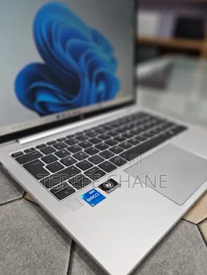 New Laptop HP EliteBook 830 G9 16GB Intel Core i5 SSD 512GB