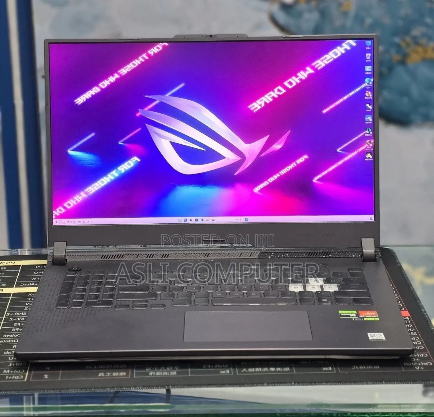 New Laptop Asus ROG Strix G17 16GB AMD Ryzen 9 SSD 1T
