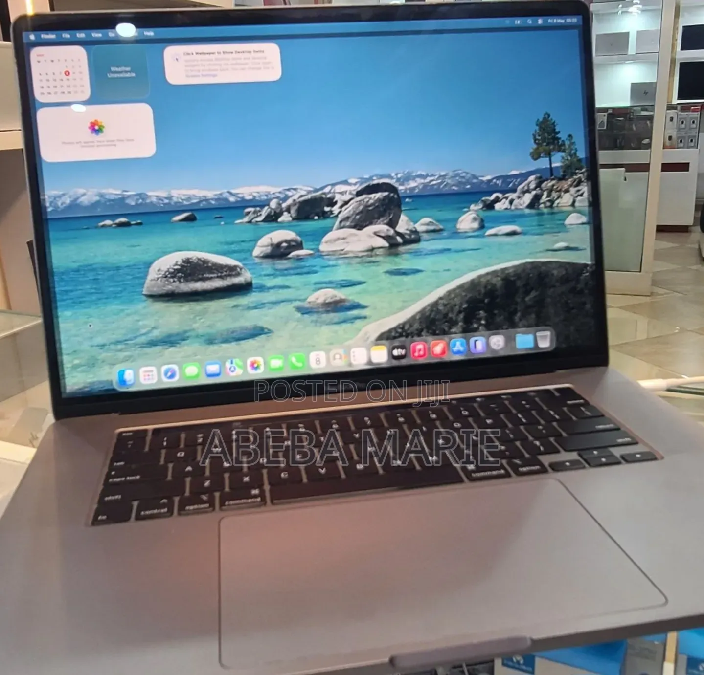 New Laptop Apple MacBook Pro 2019 8GB Intel Core i5 SSD 512GB