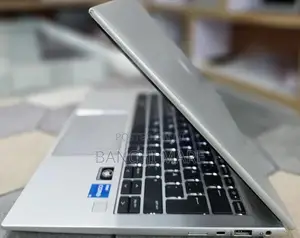 New Laptop HP EliteBook 830 G9 16GB Intel Core i5 SSD 512GB