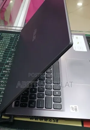 New Laptop Asus VivoBook 15 X505BA 8GB Intel Core i3 SSD 256GB