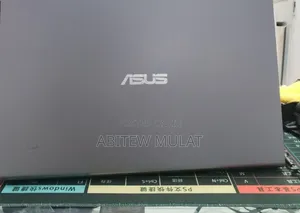 New Laptop Asus VivoBook 15 X505BA 8GB Intel Core i3 SSD 256GB