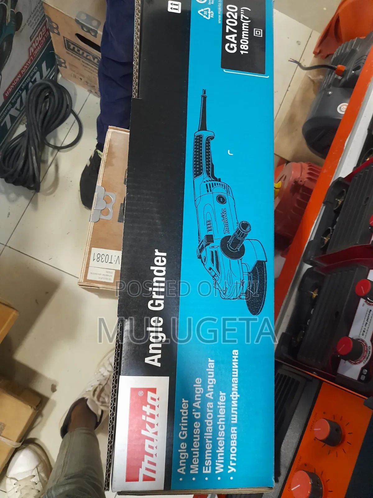 Makita Angle Grainder