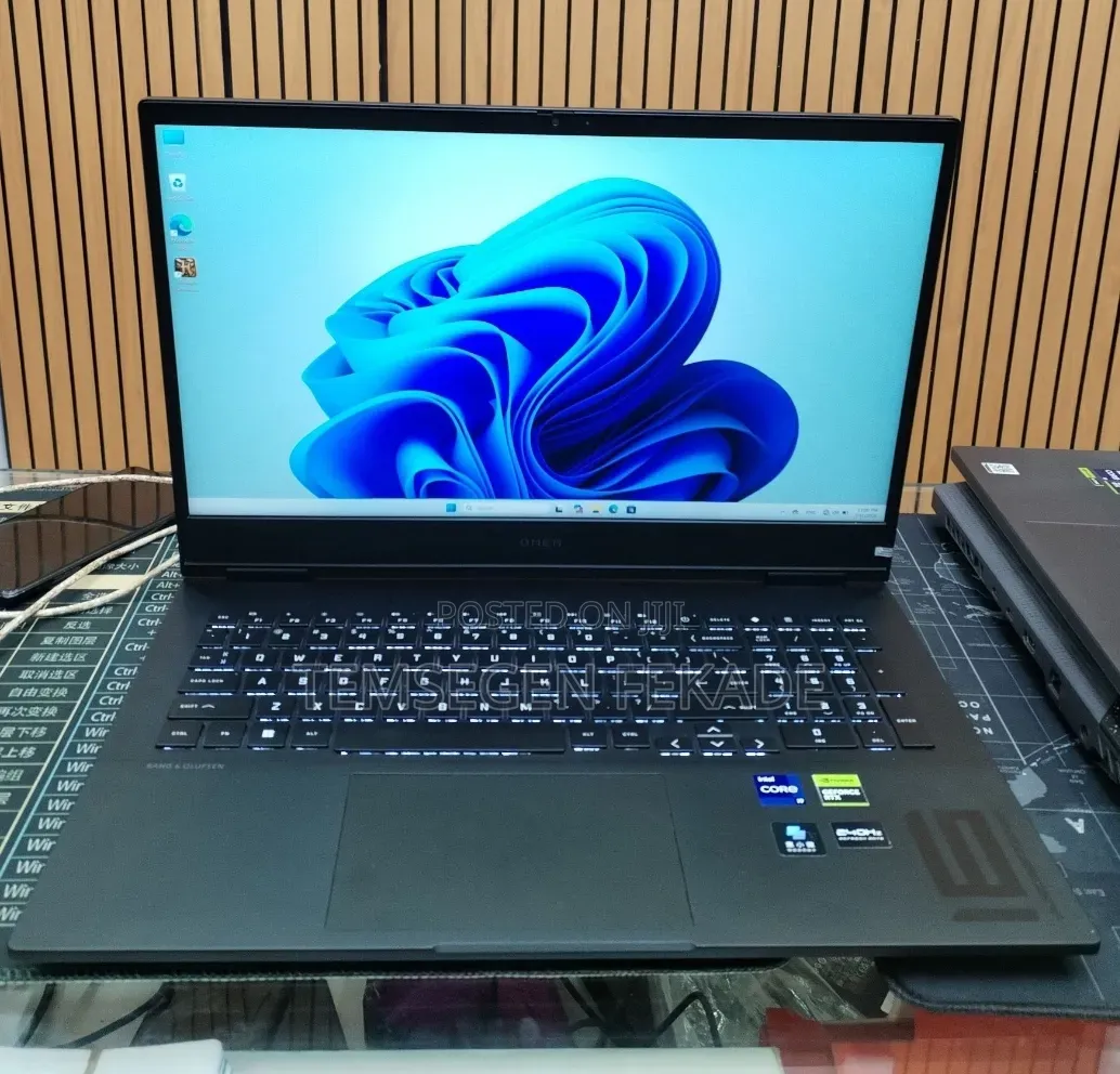 New Laptop HP Omen 16 16GB Intel Core i9 SSD 1T