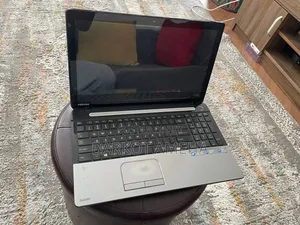 Laptop Toshiba Satellite C55 6GB AMD A6 HDD 512GB