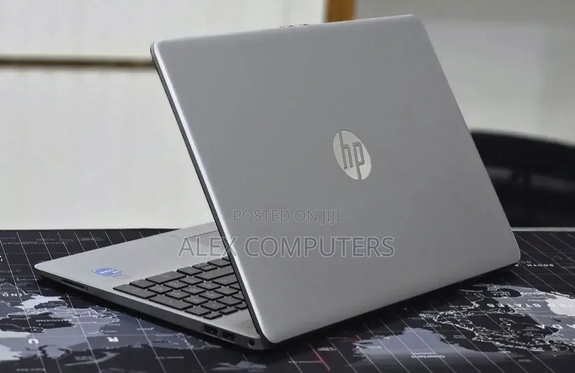 New Laptop HP Stream Notebook 8GB Intel Core i5 SSD 512GB
