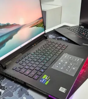 New Laptop Asus ROG Strix G18 32GB Intel Core i9 SSD 2T