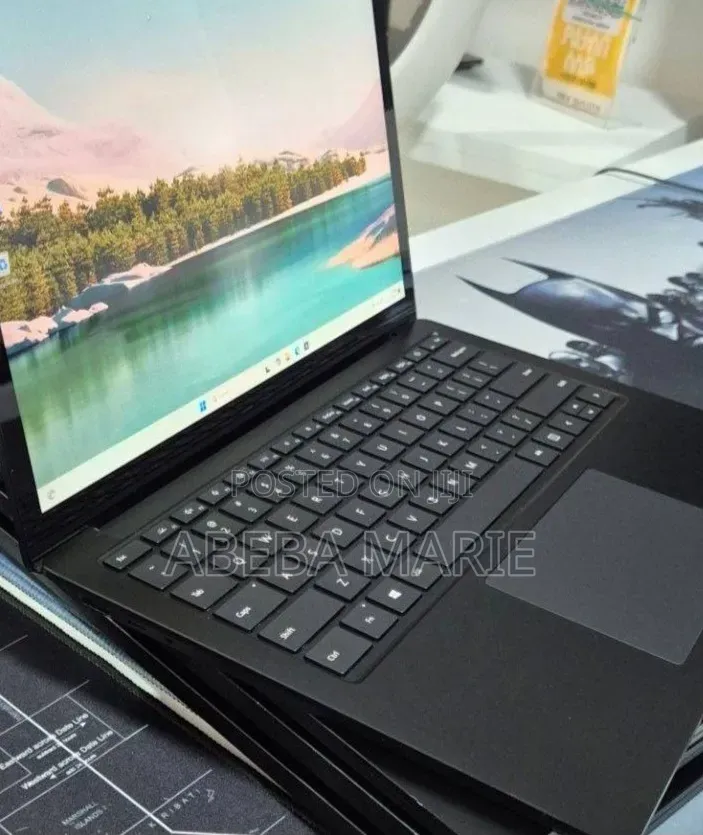 New Laptop Microsoft Surface Laptop 3 16GB Intel Core i5 SSD 512GB