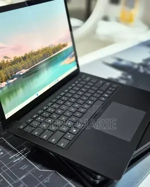 New Laptop Microsoft Surface Laptop 3 16GB Intel Core i5 SSD 512GB