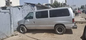 Ford E350 2007 Silver