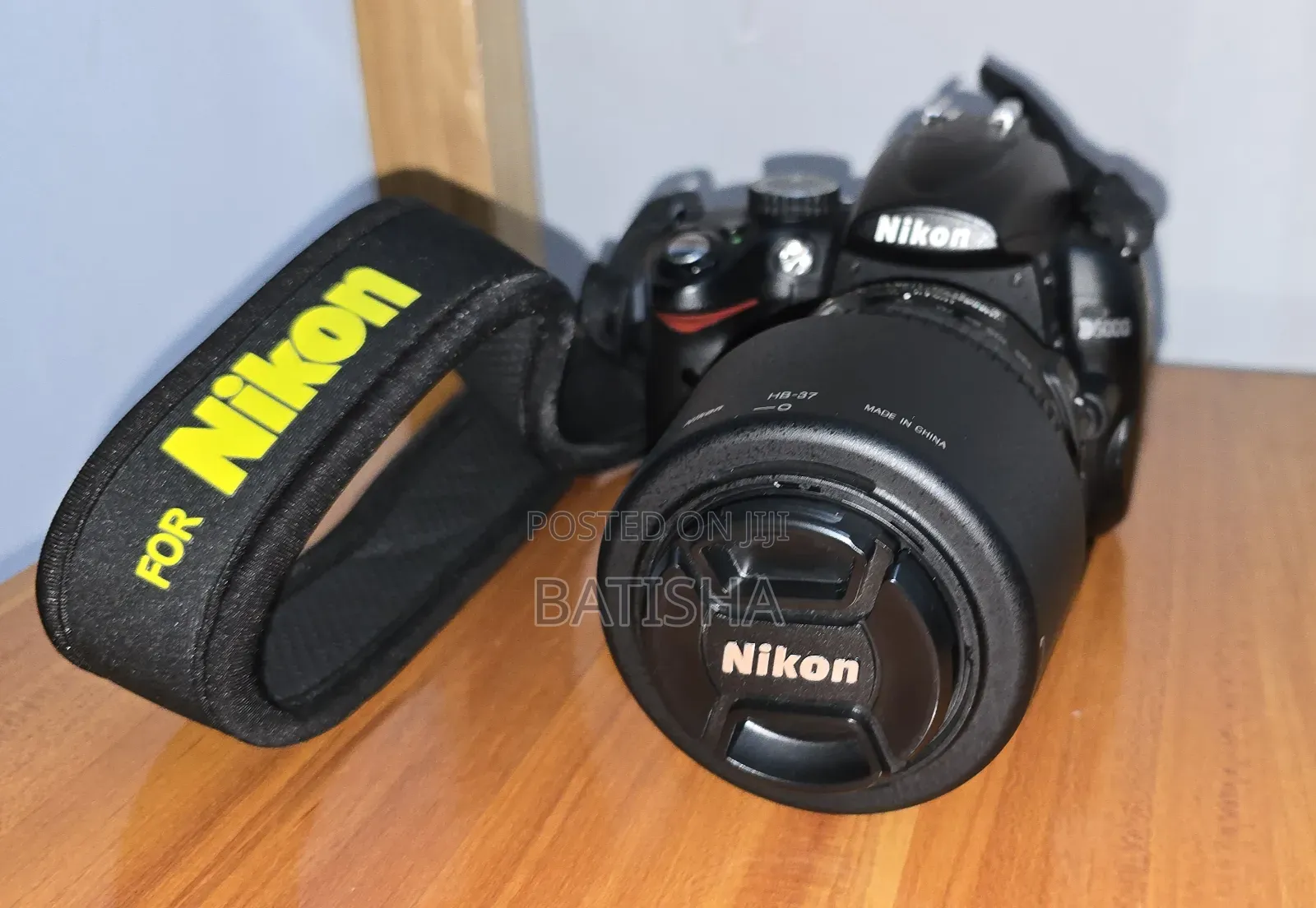 Nikon D5000