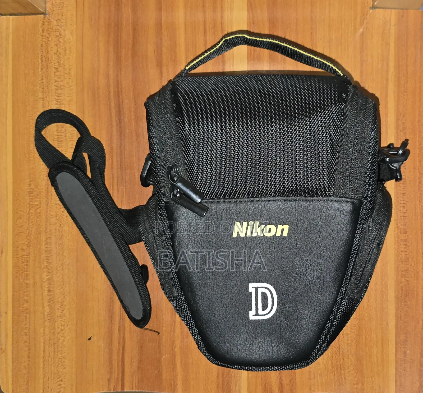 Nikon D5000