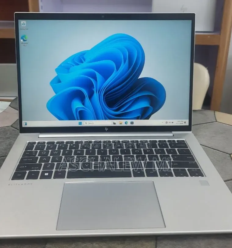 New Laptop HP EliteBook 840 G9 16GB Intel Core i7 SSD 512GB
