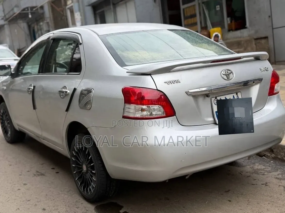 Toyota Yaris 2007 Silver
