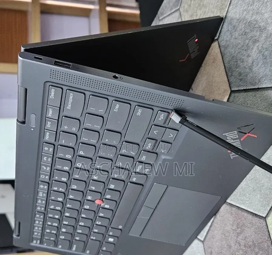 New Laptop Lenovo ThinkPad X1 Yoga 32GB Intel Core i7 SSD 512GB