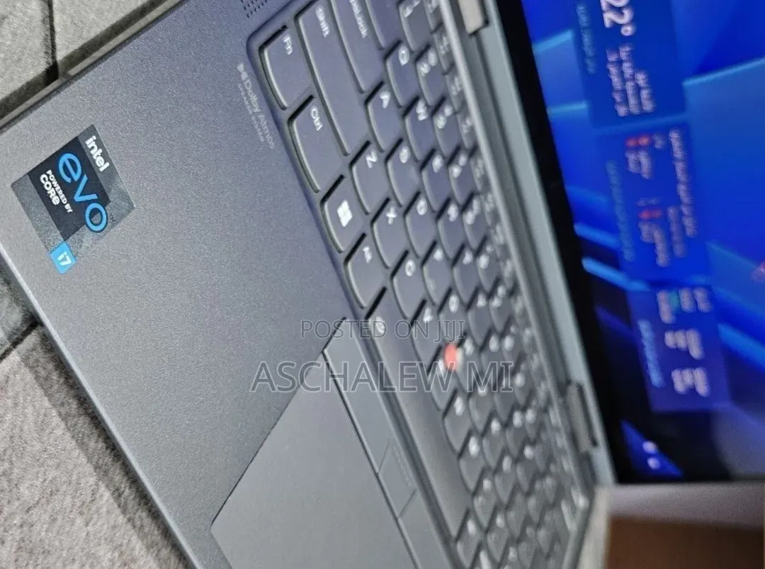 New Laptop Lenovo ThinkPad X1 Yoga 32GB Intel Core i7 SSD 512GB