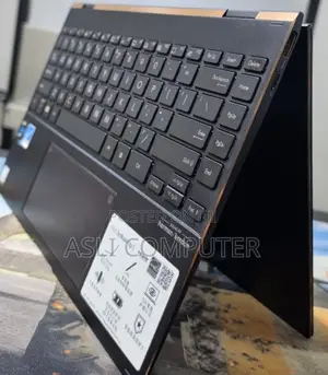 New Laptop Asus Zenbook 14 16GB Intel Core i7 SSD 512GB