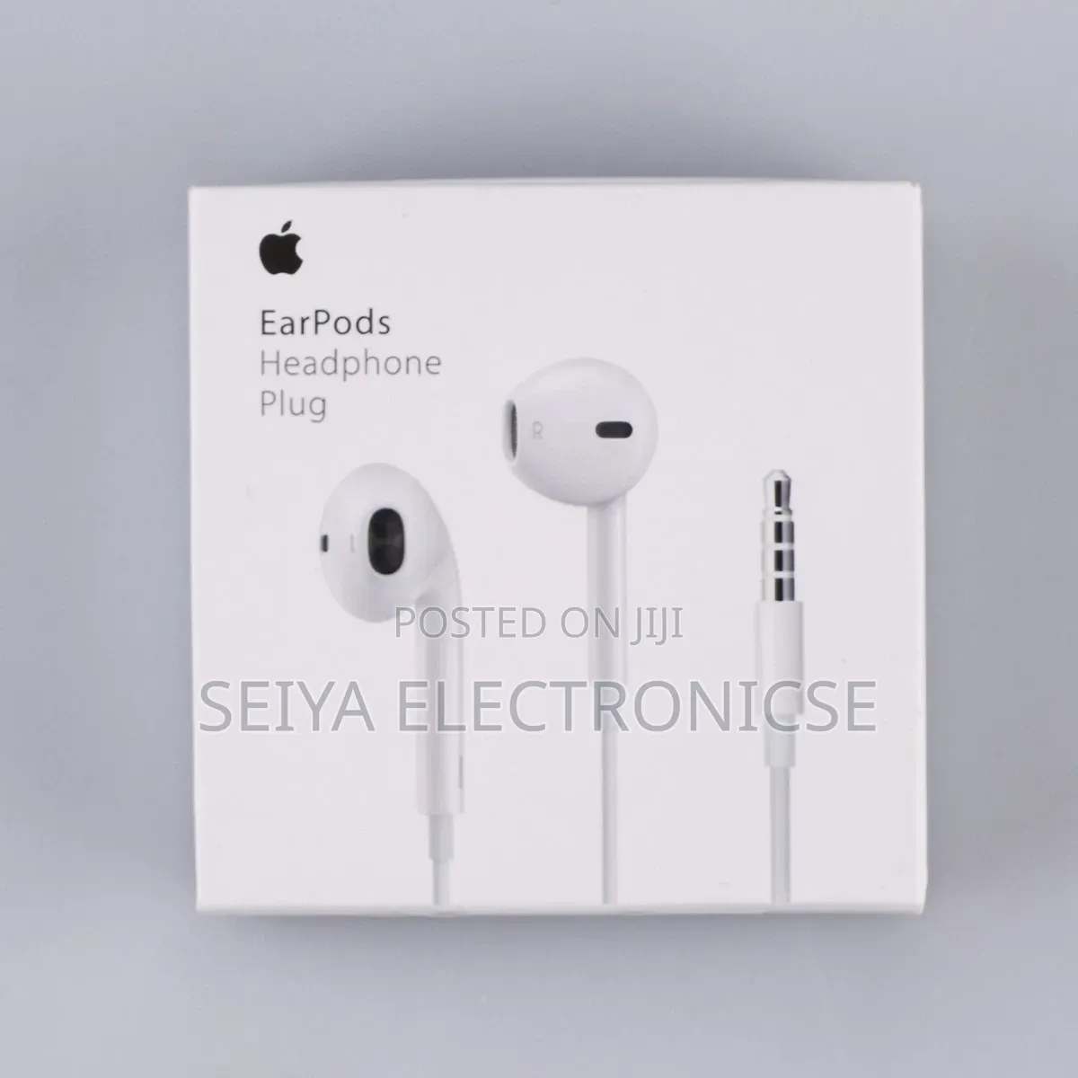 Apple EarPods Featuring a Traditional 3.5mm Headphone Plug.
