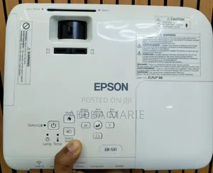 EPSON Projector Model Name: EB-S31 Has : Bag Remote