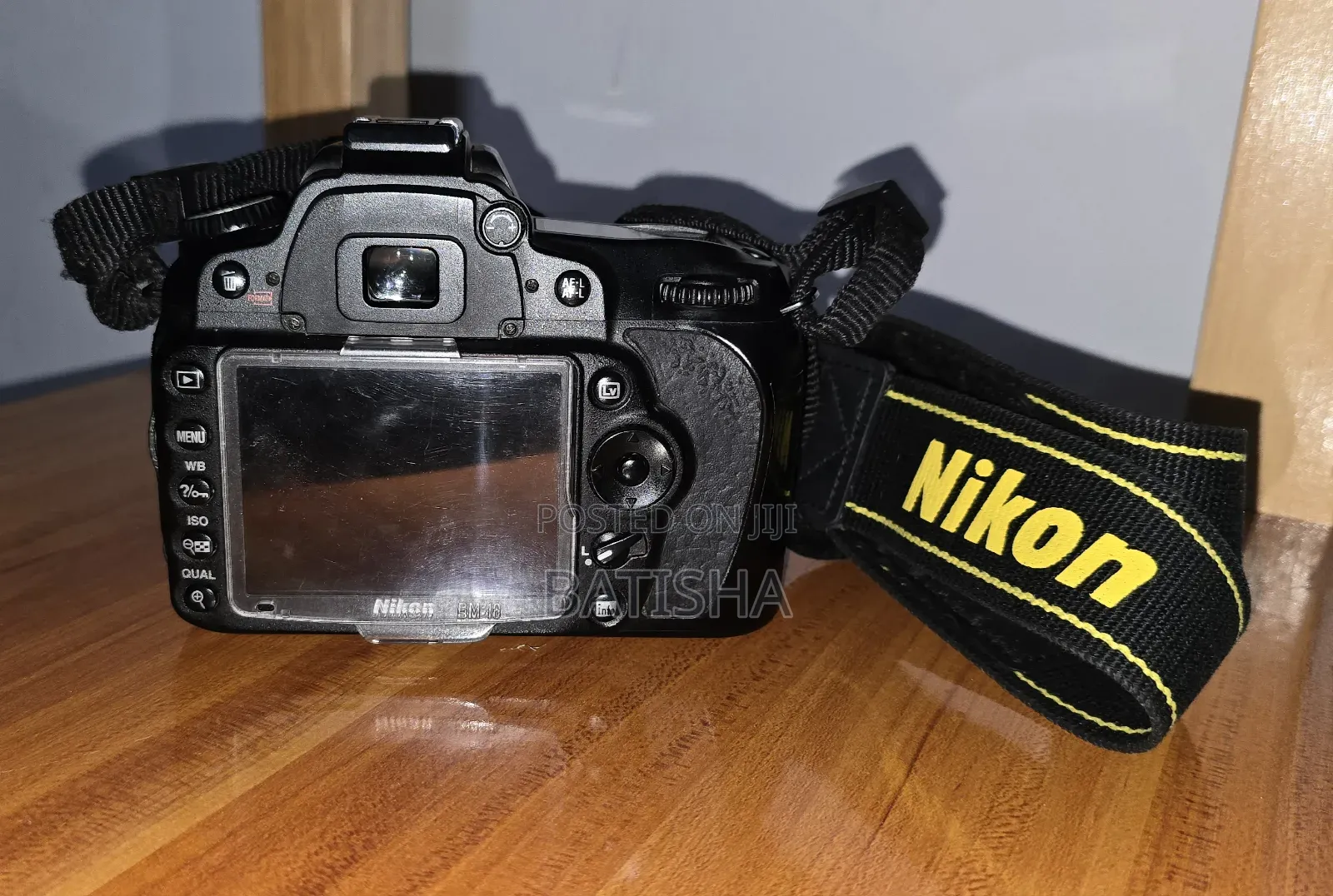 NIKON - D90 (128 GB SD Card Included)