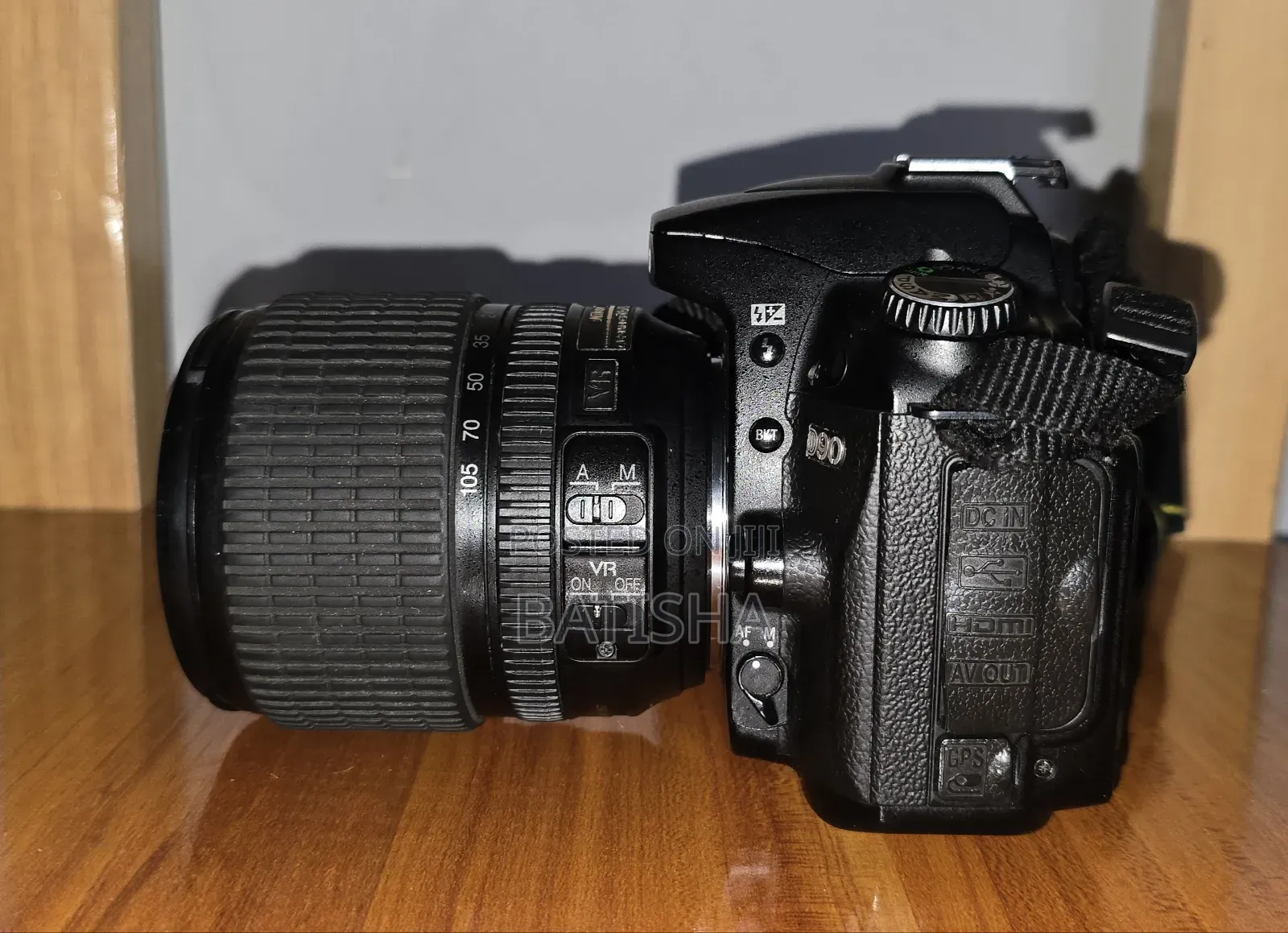 NIKON - D90 (128 GB SD Card Included)