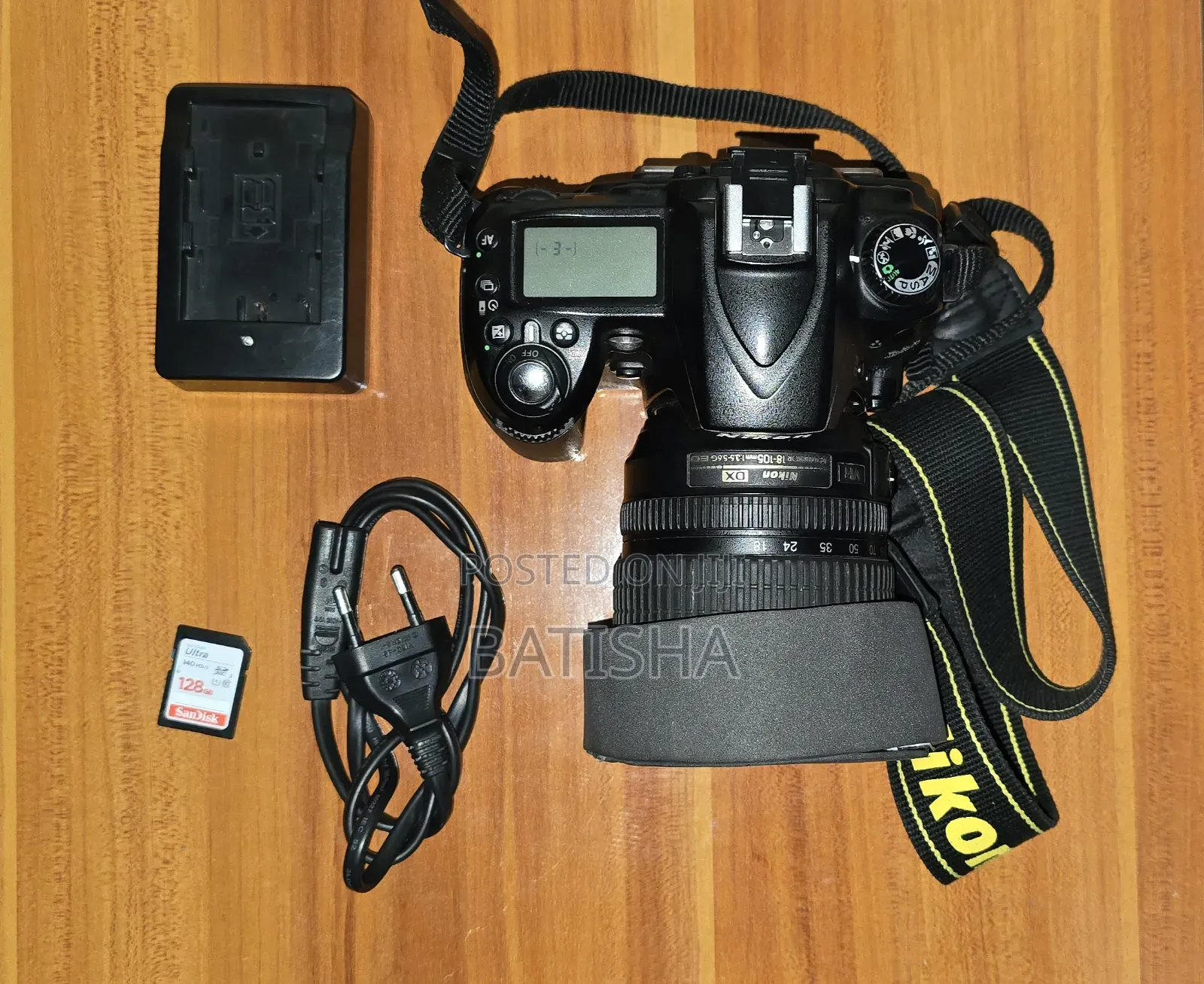 NIKON - D90 (128 GB SD Card Included)