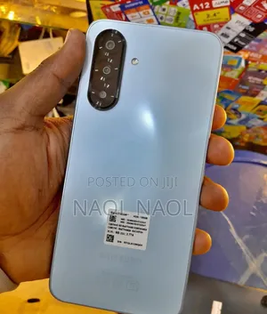 New Samsung Galaxy A17 128 GB Silver