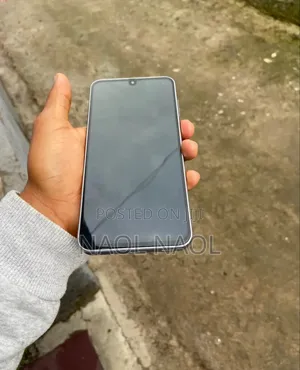 New Samsung Galaxy A17 128 GB Silver