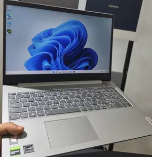 New Laptop Lenovo ThinkBook 15 16GB Intel Core i5 SSD 512GB