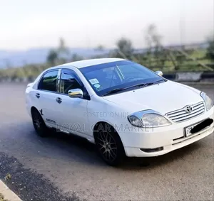 Toyota Corolla 2002 White