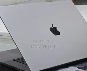 New Laptop Apple MacBook Pro 32GB Apple M1 Max SSD 1T
