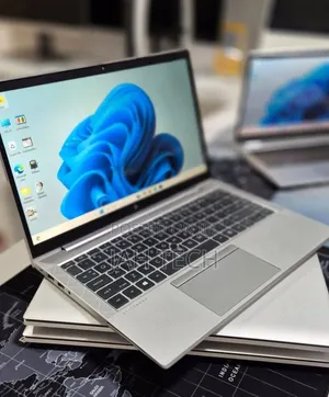New Laptop HP EliteBook 845 G8 16GB AMD Ryzen 7 SSD 512GB