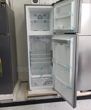 Syinix Refrigerator 257 Liter – Energy Efficient Powerful Cooling