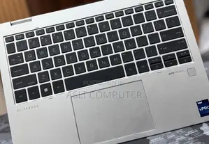 New Laptop HP Elitebook 830 G11 16GB Intel Core i7 SSD 512GB