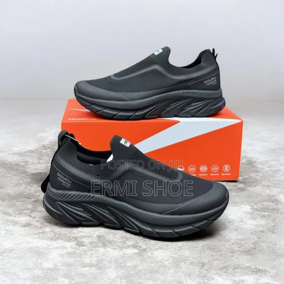 Goupu Sneaker Men's