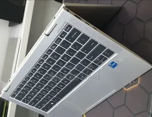 New Laptop HP EliteBook x360 1030 G8 16GB Intel Core i5 SSD 512GB