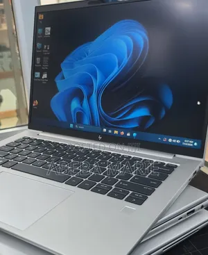 New Laptop HP EliteBook 840 G10 16GB Intel Core i7 SSD 1T