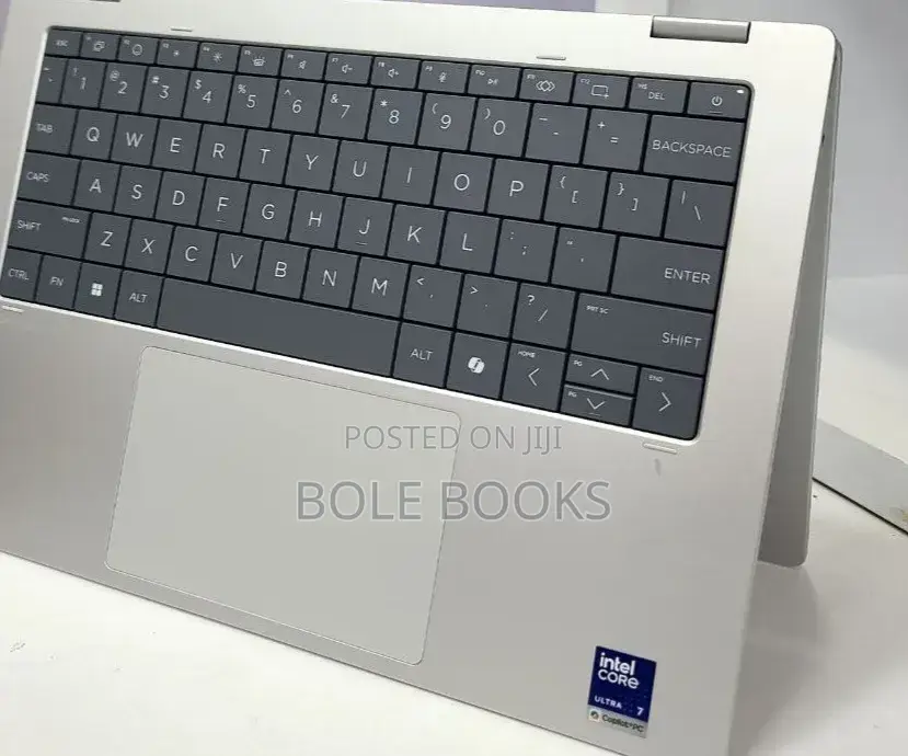 New Laptop HP OmniBook 5 Flip 14-fp0023dx 16GB Intel Core 7 SSD 256GB