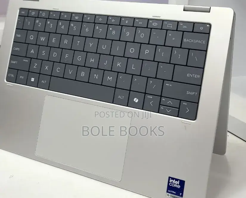 New Laptop HP OmniBook 5 Flip 14-fp0023dx 16GB Intel Core 7 SSD 256GB