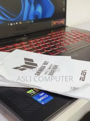 New Laptop Asus TUF Gaming F17 16GB Intel Core i7 SSD 1T